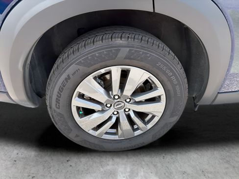 Certified 2024 Nissan Pathfinder SV FWD image 74