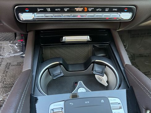 Used 2020 Mercedes-Benz GLE 350 4MATIC image 22