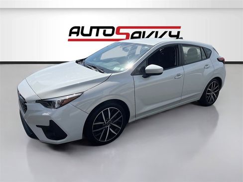 Used 2024 Subaru Impreza 2.0i Sport image 3