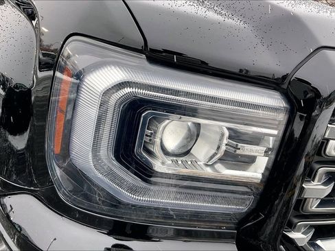 Used 2017 GMC Sierra 1500 SLT image 27