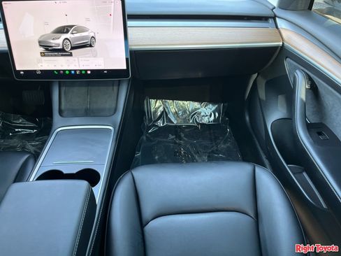 Used 2022 Tesla Model 3 Long Range AWD/4WD image 18