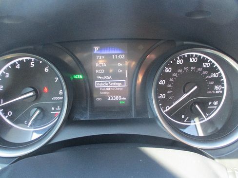 Used 2024 Toyota Camry SE w/ Convenience Package FWD image 11