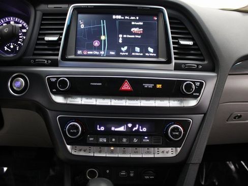 Used 2019 Hyundai Sonata Limited w/ Ultimate Package 02 image 39