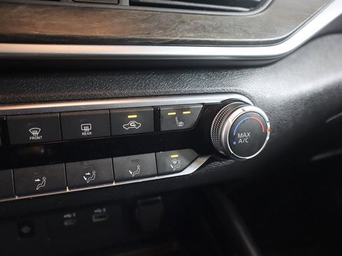 Used 2023 Nissan Altima 2.5 SV w/ SV Premium Package image 50