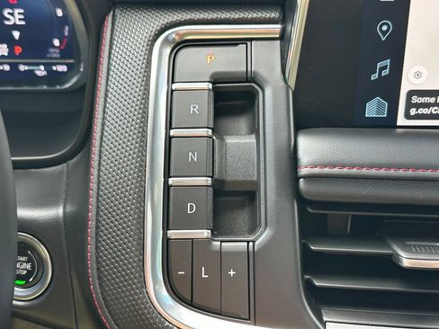 Used 2023 Chevrolet Tahoe RST w/ Luxury Package AWD/4WD image 26