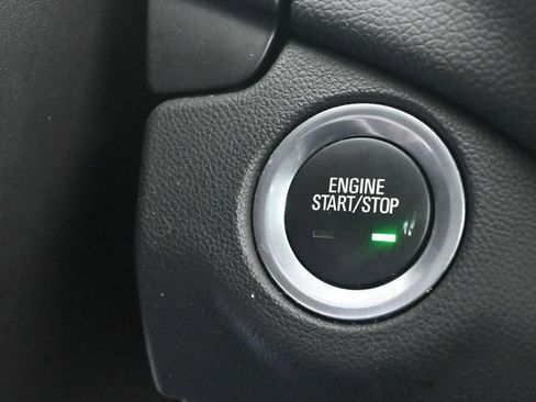 Used 2024 Chevrolet Equinox LT image 23