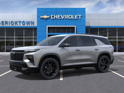 New 2026 Chevrolet Traverse RS w/ LPO, Floor Liner Package image 2