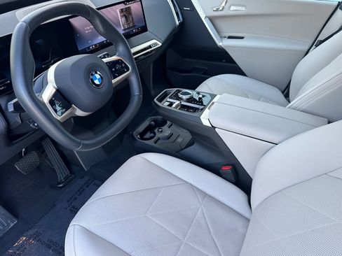 Used 2026 BMW iX xDrive45 AWD/4WD image 11