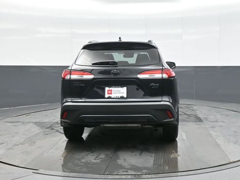 Certified 2025 Toyota Corolla Cross LE image 6