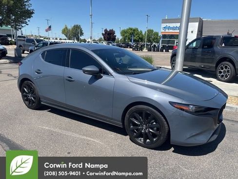 Used 2022 MAZDA MAZDA3 s AWD/4WD image 6