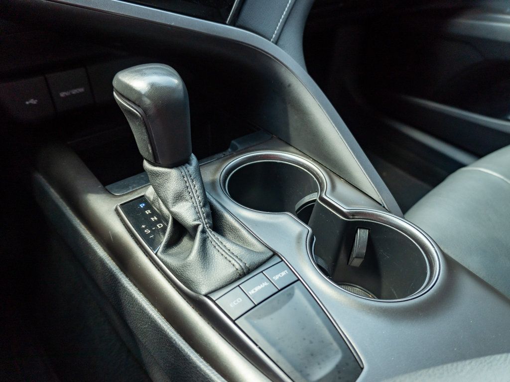 Used 2024 Toyota Camry SE FWD image 26