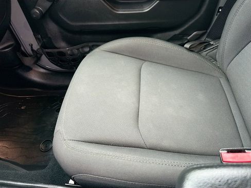 Used 2022 Jeep Wrangler Unlimited Sport image 22