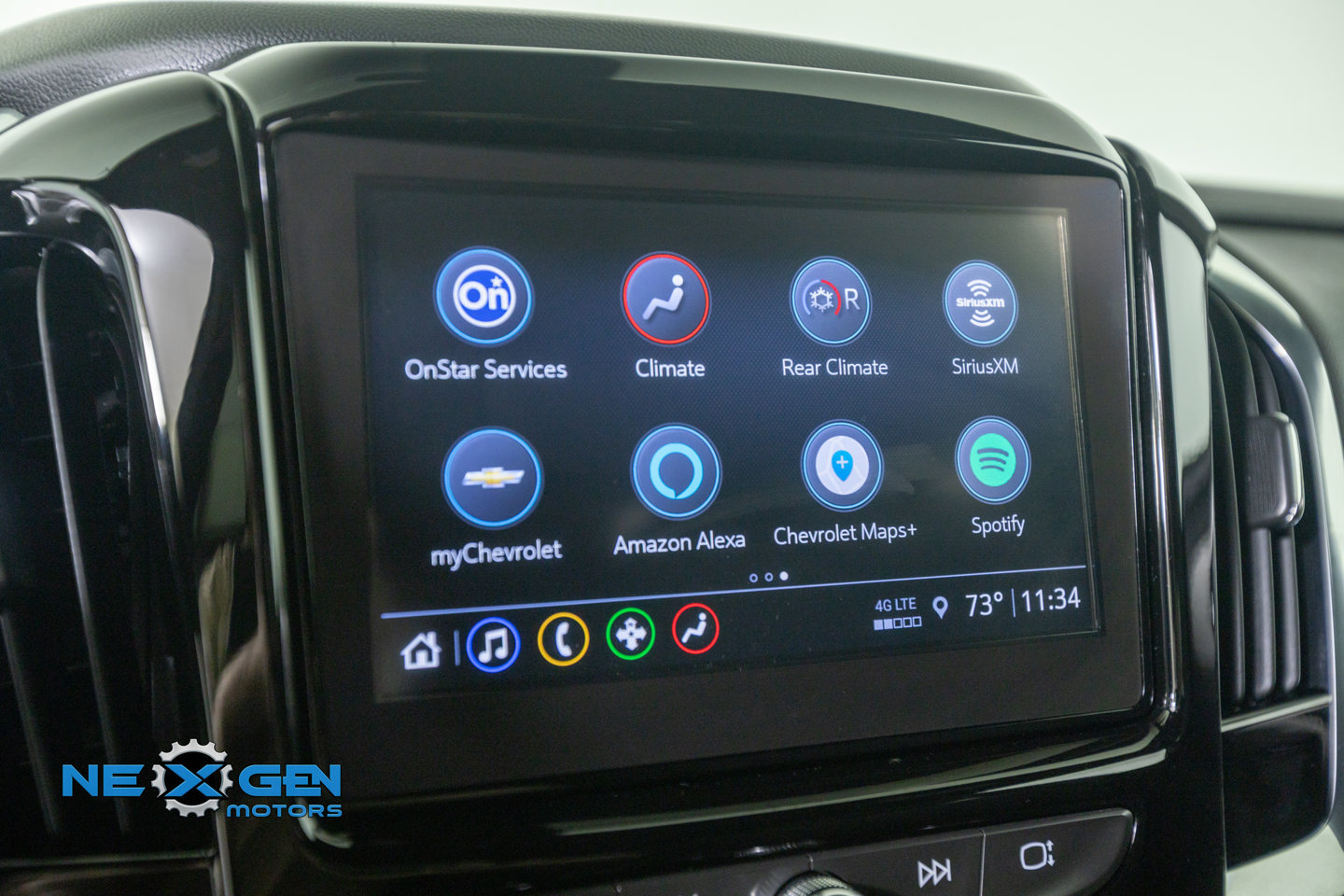 Used 2023 Chevrolet Traverse LT w/ LPO, Floor Liner Package AWD/4WD image 20