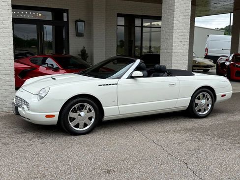 Used 2003 Ford Thunderbird RWD image 30