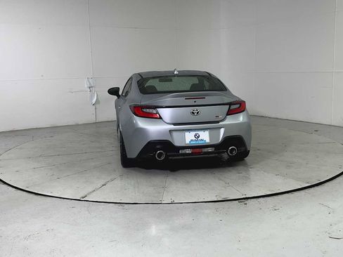 Used 2023 Toyota GR86 Premium image 3