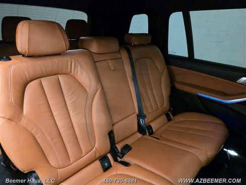 Used 2021 BMW X7 M50i AWD/4WD image 34