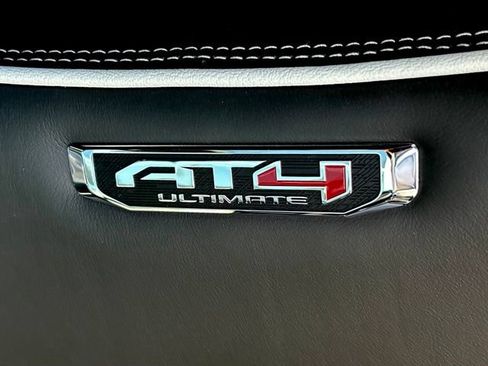 Used 2025 GMC Yukon XL AT4 Ultimate AWD/4WD image 14