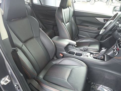 Used 2023 Subaru Crosstrek 2.5i Limited w/ Moonroof Package image 10