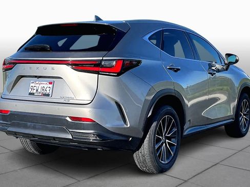 Used 2024 Lexus NX 350h Premium image 12