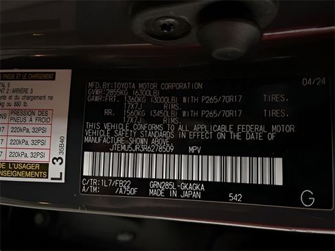 Used 2024 Toyota 4Runner SR5 image 24