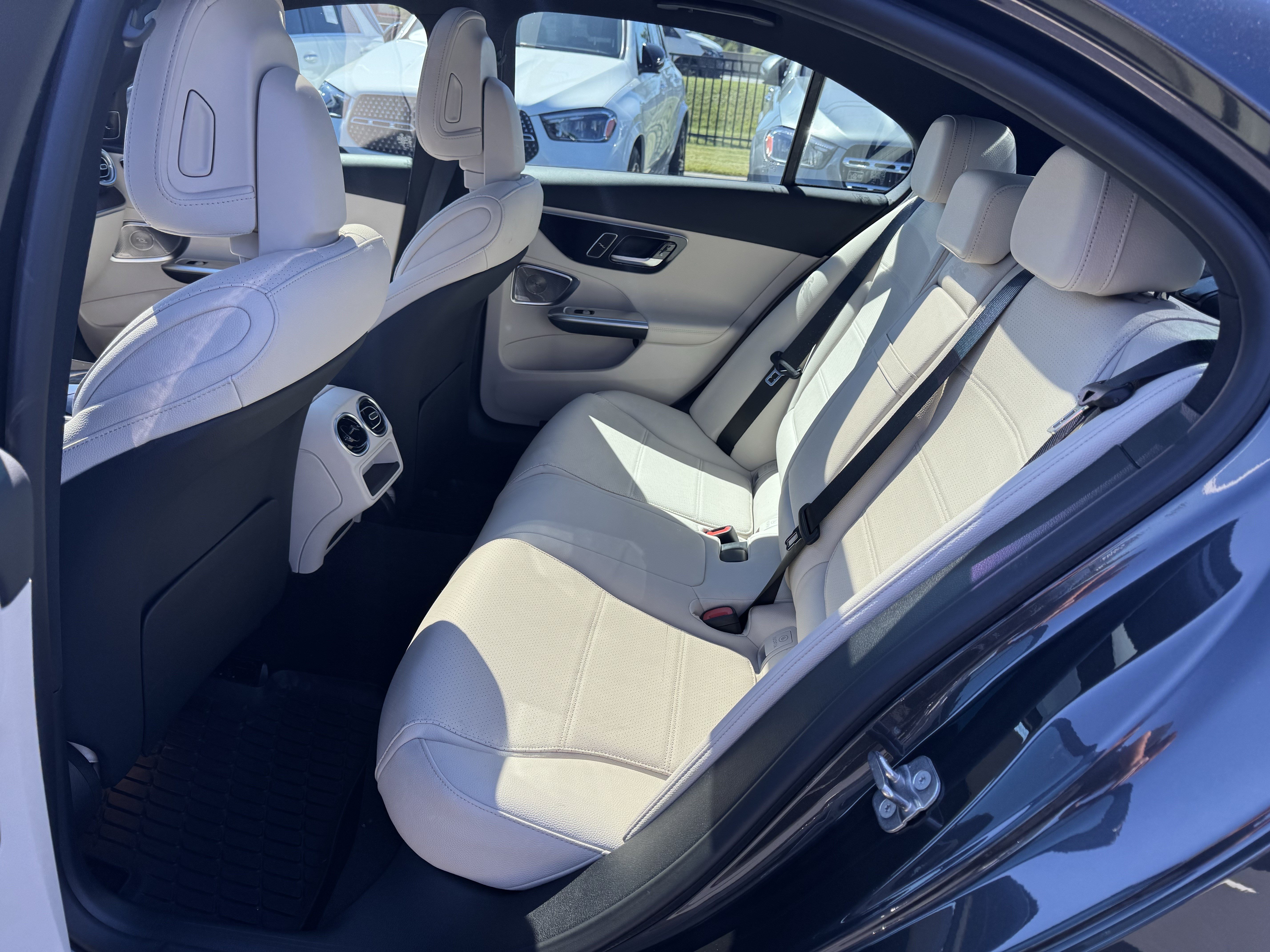 Used 2026 Mercedes-Benz C 300 Sedan image 32