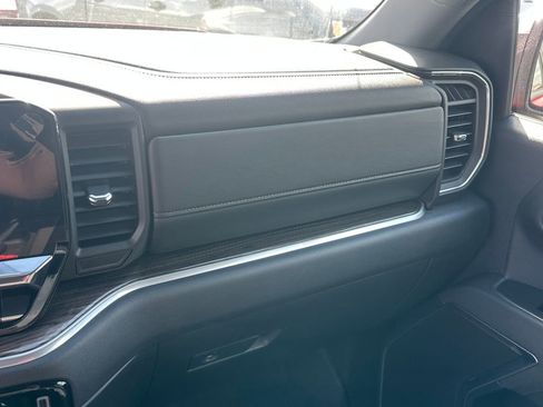 New 2025 Chevrolet Silverado 1500 LT image 23