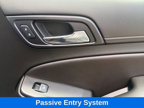 Used 2019 Chevrolet Tahoe Premier AWD/4WD image 26