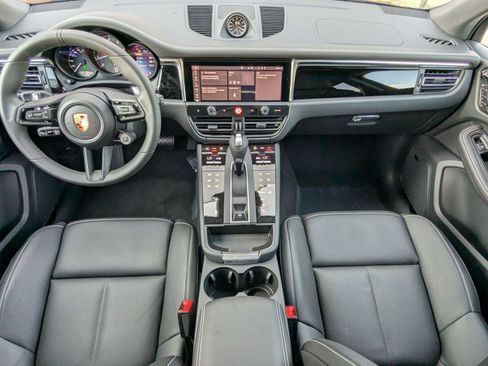 Certified 2026 Porsche Macan Turbo AWD/4WD image 22