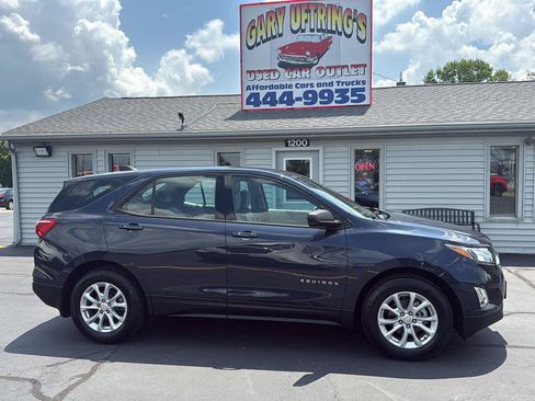 Used 2018 Chevrolet Equinox LS w/ LPO, Protection Package FWD image 8