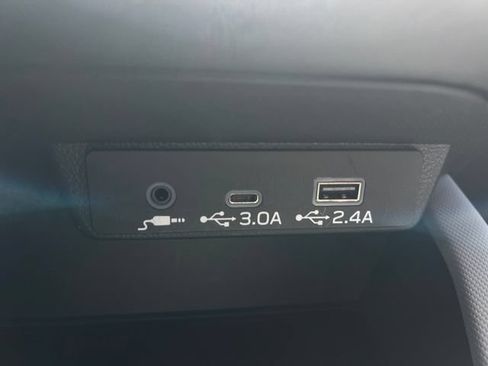 Used 2025 Subaru Forester Premium w/ Protection Package AWD/4WD image 26