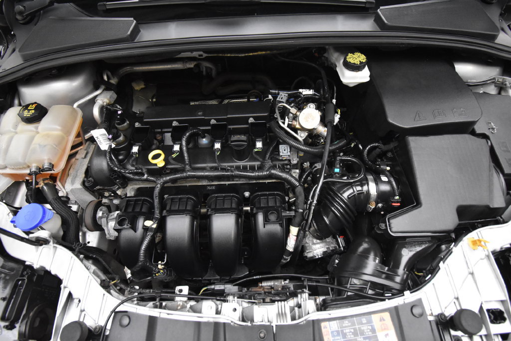 Used 2018 Ford Focus Titanium FWD image 24