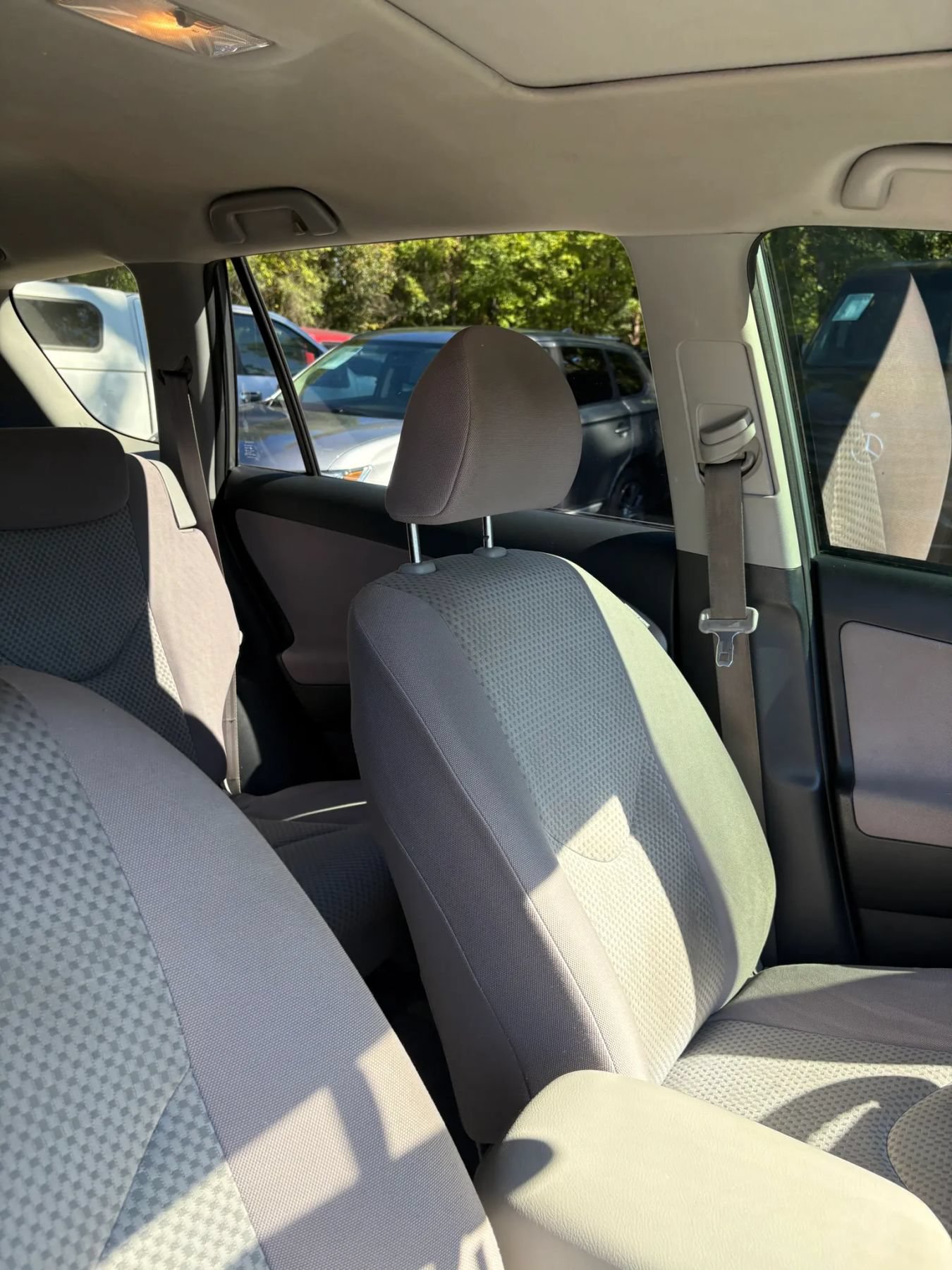 Used 2007 Toyota RAV4 2WD image 37