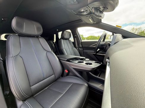 Certified 2024 Cadillac Lyriq Luxury w/ LPO, Floor Liner Package AWD/4WD image 32