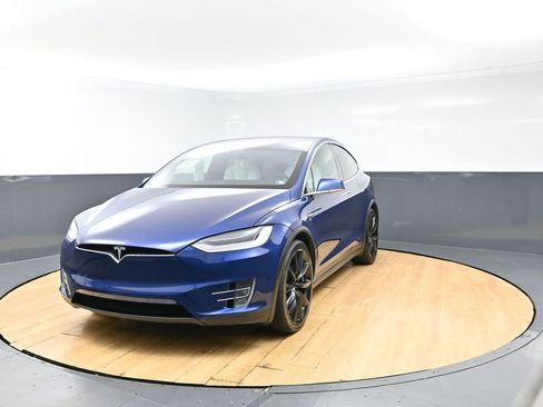 Used 2020 Tesla Model X Long Range AWD/4WD image 3