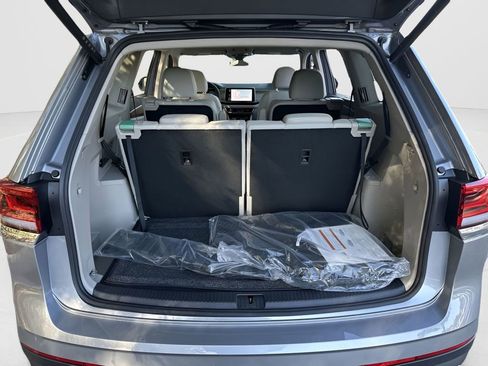 New 2026 Volkswagen Atlas SE image 25