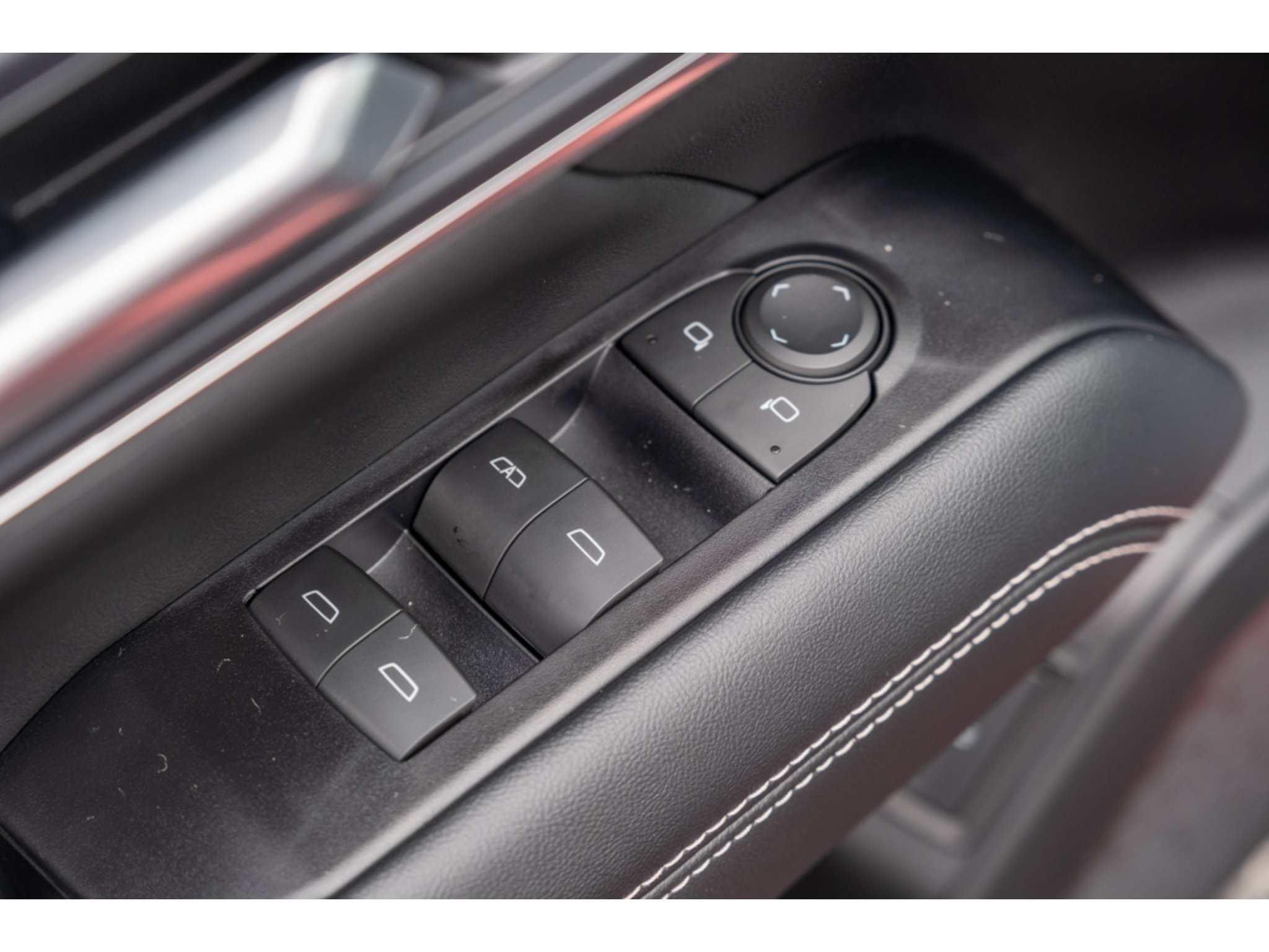 New 2027 GMC Terrain Elevation w/ Elevation Premium Package FWD image 14