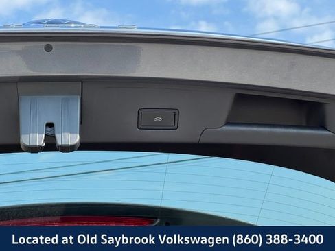 Certified 2023 Volkswagen Atlas Cross Sport SEL AWD/4WD image 22
