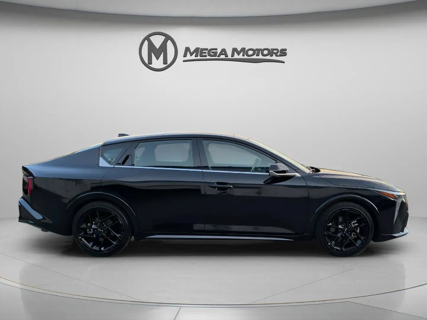 Used 2025 Kia K4 GT-Line Turbo FWD image 9