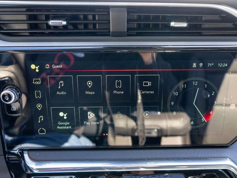 New 2026 GMC Sierra 2500 Denali w/ Denali Reserve Package AWD/4WD image 25