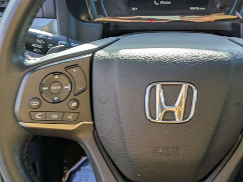 Used 2024 Honda Odyssey EX-L image 19