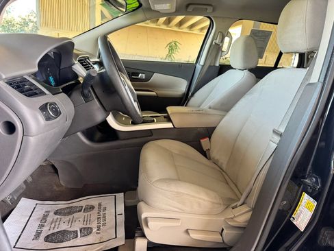 Used 2013 Ford Edge SE FWD image 11