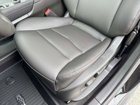 New 2026 Cadillac XT5 Luxury w/ LPO, Floor Liner Package image 21