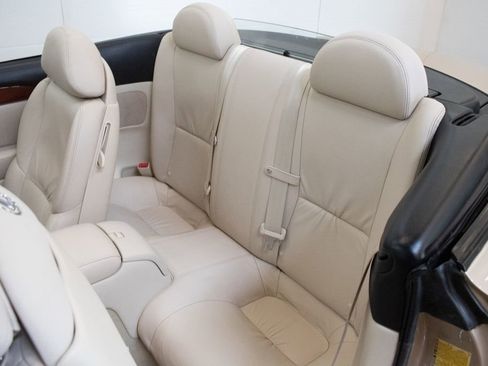 Used 2008 Lexus SC 430 Convertible RWD image 25
