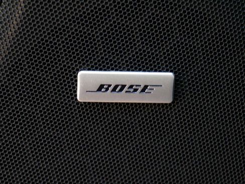 Used 2023 GMC Yukon AT4 w/ AT4 Premium Package image 18