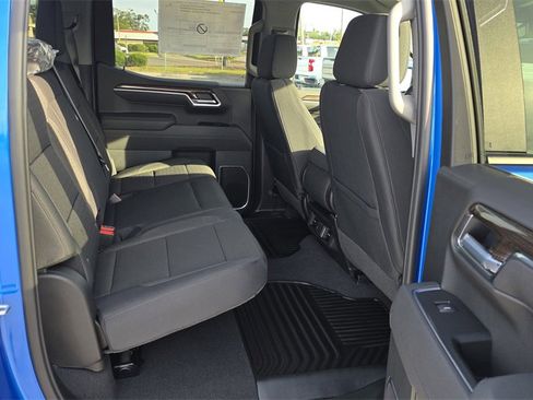 New 2026 Chevrolet Silverado 1500 LT image 7