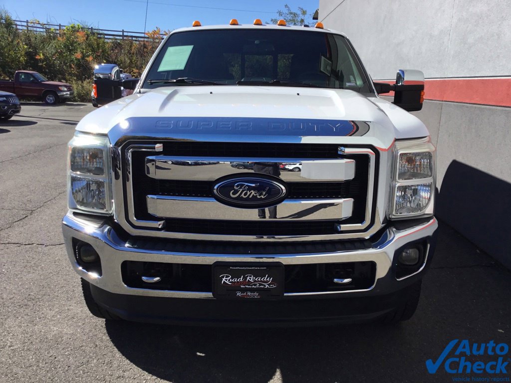 Used 2013 Ford F250 Lariat w/ Lariat Ultimate Pkg AWD/4WD image 4
