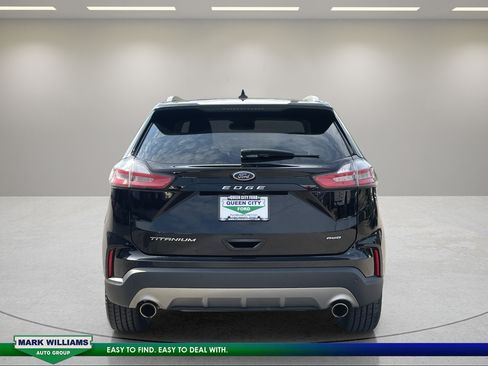 Certified 2022 Ford Edge Titanium AWD/4WD image 9
