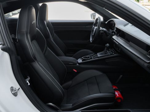 Used 2022 Porsche 911 GT3 RWD image 18