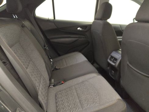 Used 2022 Chevrolet Equinox LT image 19