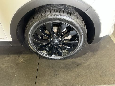 Used 2020 Kia Sorento S AWD/4WD image 22